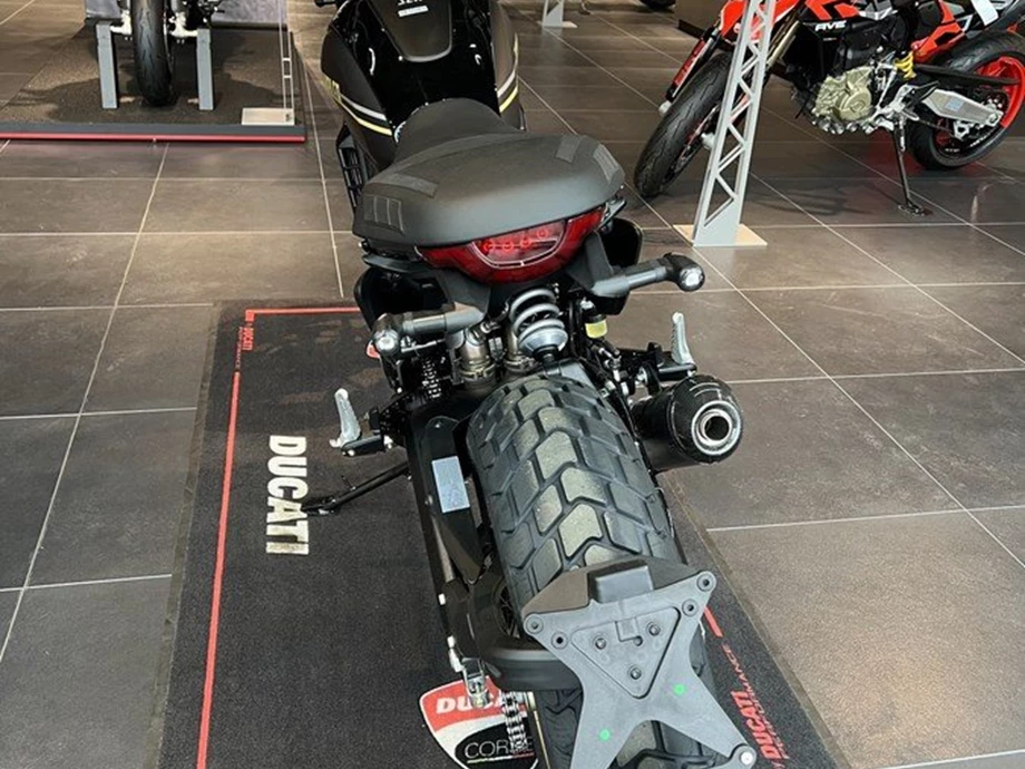 Angebot Ducati Scrambler Full Throttle Bild 8: Angebot Ducati Scrambler Full Throttle