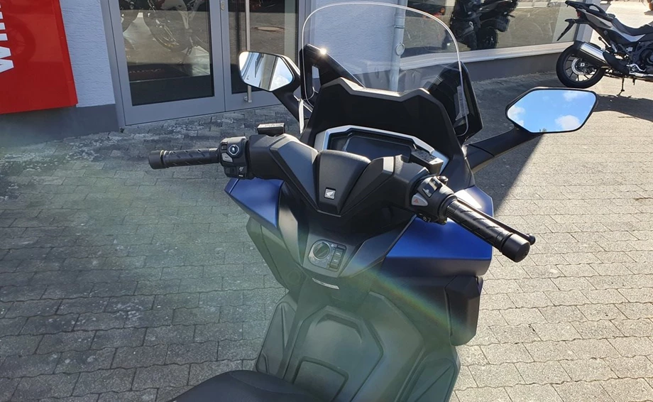 Angebot Honda Forza 125 Bild 8: Angebot Honda Forza 125