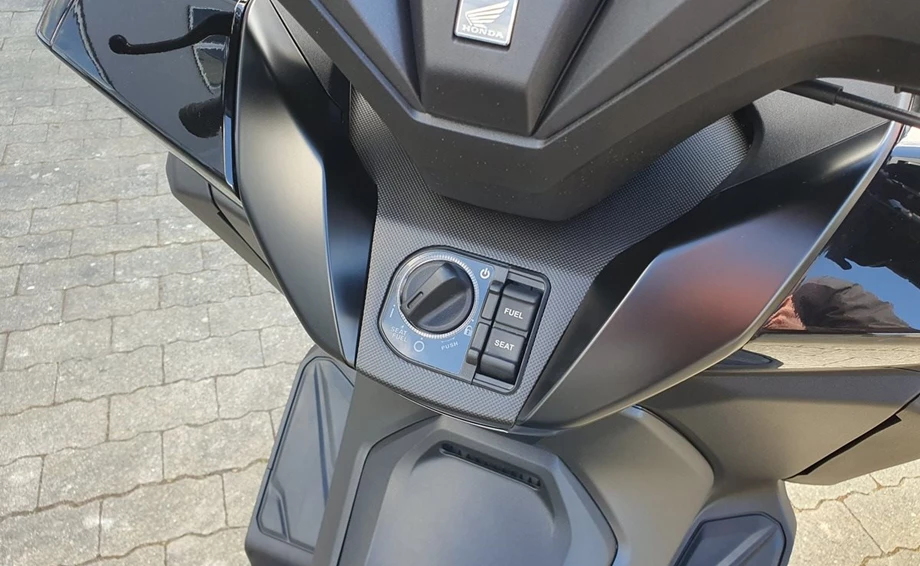 Angebot Honda Forza 350 Bild 9: Angebot Honda Forza 350