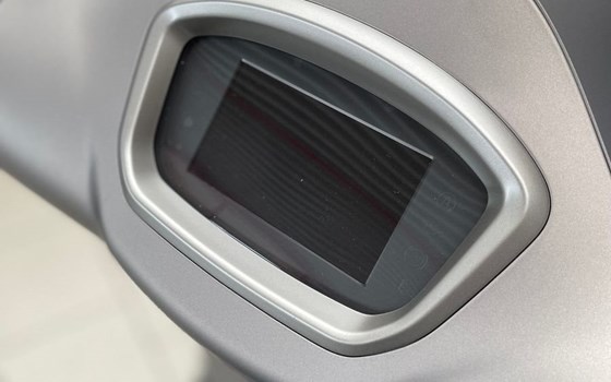 Neufahrzeug Vespa GTS 300 Super Tech - Bild 8