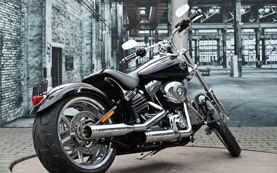 Gebrauchtmotorrad Harley-Davidson Softtail Rocker C FXCWC - Bild 13