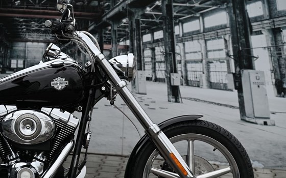 Gebrauchtmotorrad Harley-Davidson Softtail Rocker C FXCWC - Bild 3