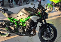 Neumotorrad Kawasaki Z900