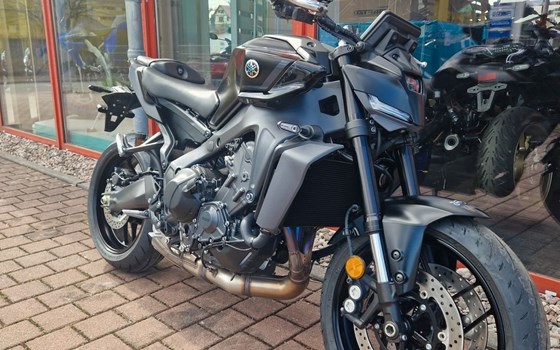 Gebrauchtmotorrad Yamaha MT-09 - Bild 1