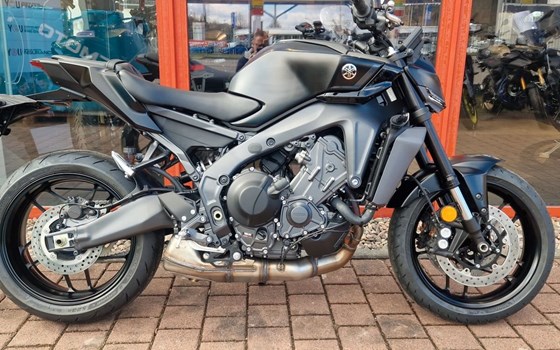 Gebrauchtmotorrad Yamaha MT-09 - Bild 2
