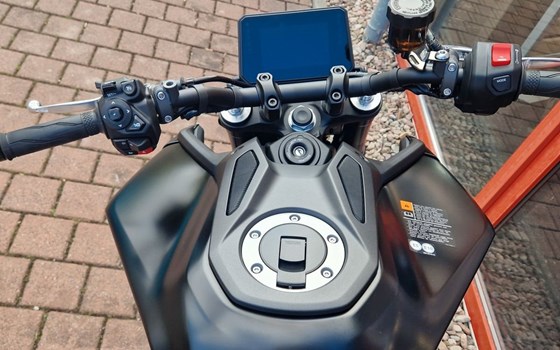 Gebrauchtmotorrad Yamaha MT-09 - Bild 8