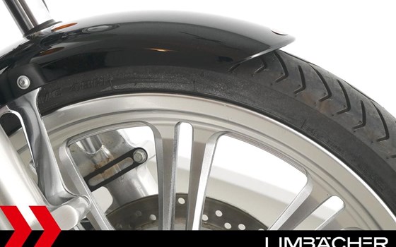 Gebrauchtmotorrad Kawasaki VN 900 Custom - Bild 19