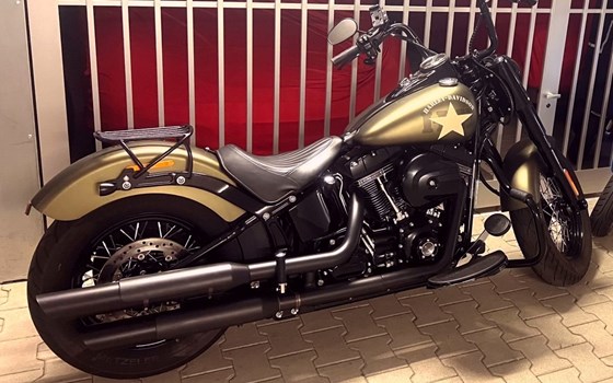 Gebrauchtmotorrad Harley-Davidson Softail Slim S - Bild 3