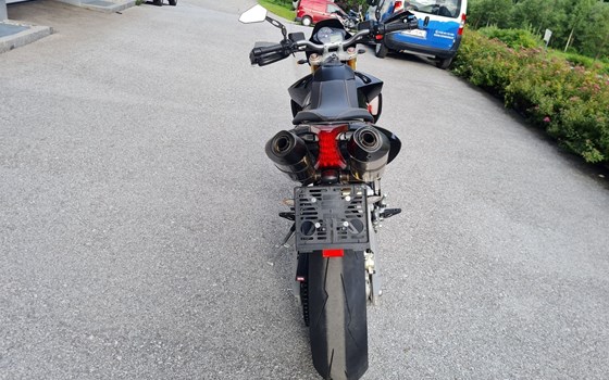 Gebrauchtmotorrad Aprilia Dorsoduro 750 Factory - Bild 13 Gebrauchtmotorrad Aprilia Dorsoduro 750 Factory - Bild 13