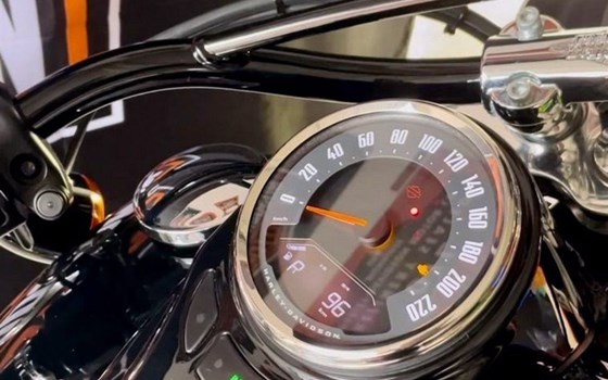 Gebrauchtmotorrad Harley-Davidson Softail Slim FLSL - Bild 12