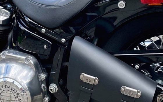 Gebrauchtmotorrad Harley-Davidson Softail Slim FLSL - Bild 7