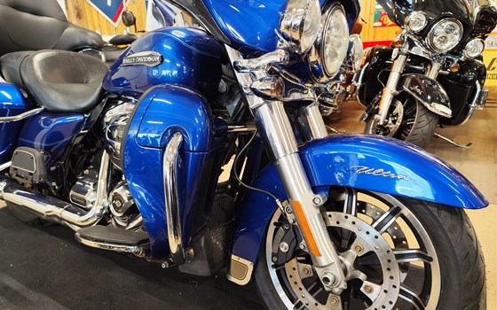 Gebrauchtmotorrad Harley-Davidson Electra Glide Ultra Classic FLHTCU - Bild 8