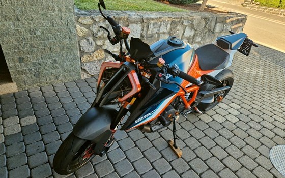 Gebrauchtmotorrad KTM 1290 Super Duke RR - Bild 12