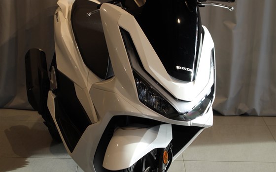 Gebrauchtmotorrad Honda PCX125 DX - Bild 4