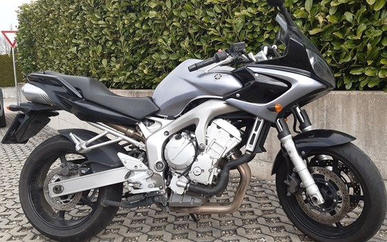 Gebrauchtmotorrad Yamaha FZ6 Fazer - Bild 3 Gebrauchtmotorrad Yamaha FZ6 Fazer - Bild 3