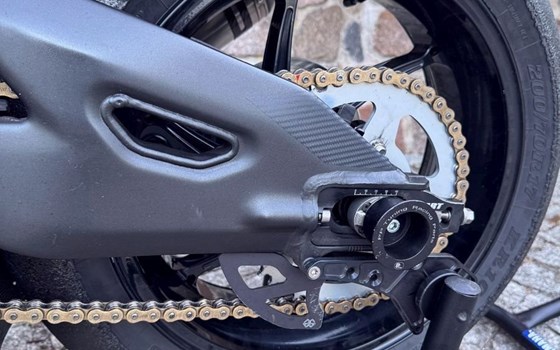 Gebrauchtmotorrad Yamaha R1 - Bild 11