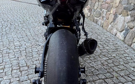 Gebrauchtmotorrad Yamaha R1 - Bild 6