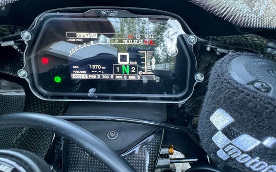 Gebrauchtmotorrad Yamaha R1 - Bild 7