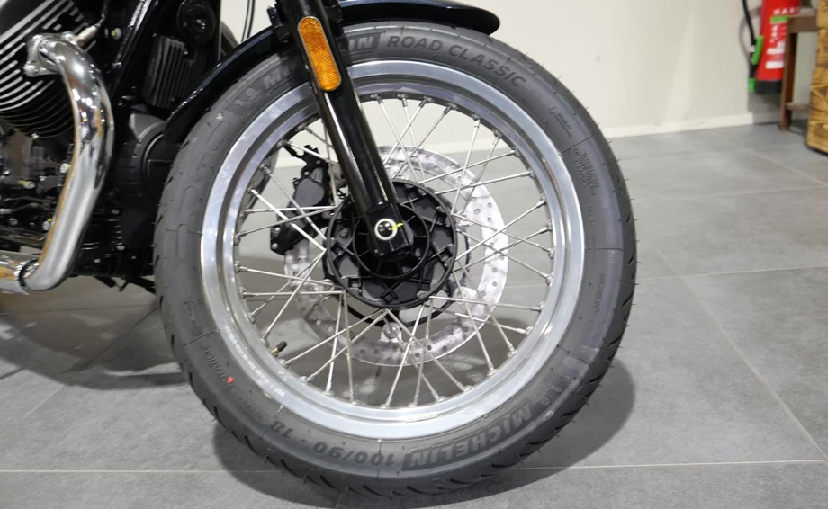 Angebot Moto Guzzi V7 Special Bild 8: Angebot Moto Guzzi V7 Special