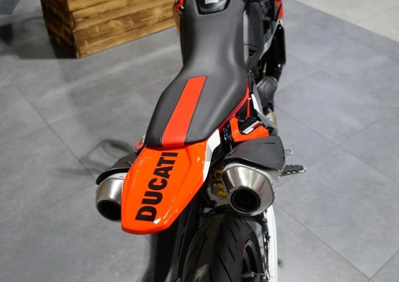 Angebot Ducati Hypermotard 698 Mono RVE Bild 9: Angebot Ducati Hypermotard 698 Mono RVE