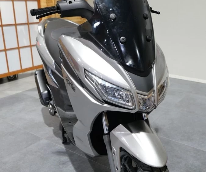 Angebot Aprilia SXR 50 Bild 13: Angebot Aprilia SXR 50