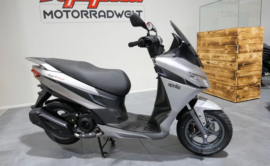 Angebot Aprilia SXR 50 Bild 3: Angebot Aprilia SXR 50