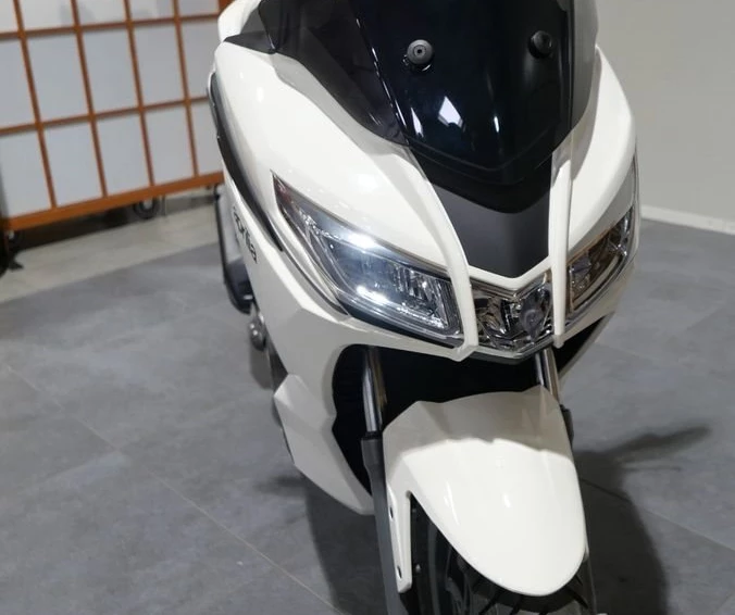 Angebot Aprilia SXR 50 Bild 7: Angebot Aprilia SXR 50