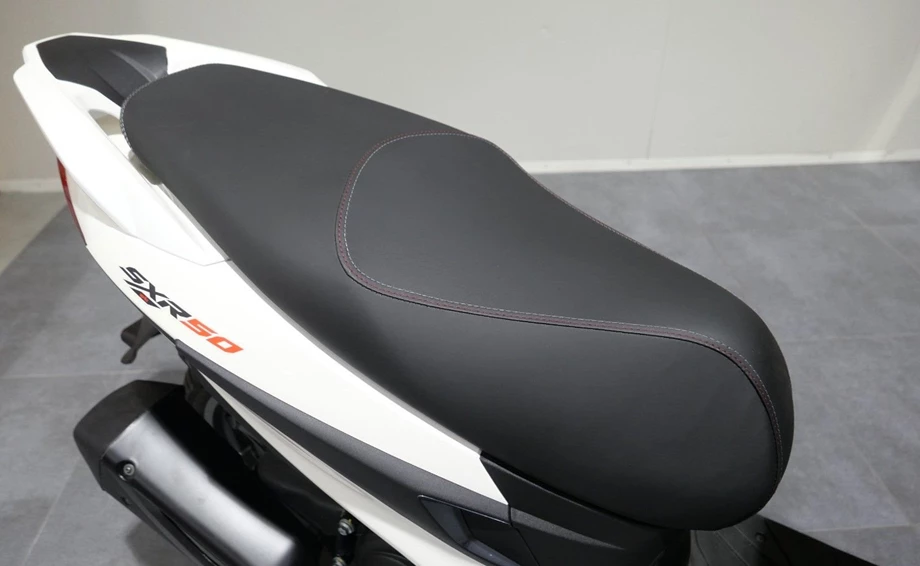 Angebot Aprilia SXR 50 Bild 9: Angebot Aprilia SXR 50
