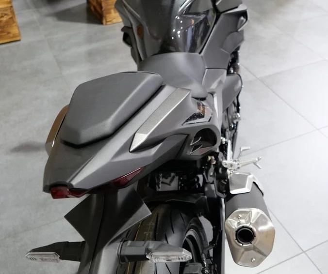 Angebot Kawasaki Z7 Hybrid Bild 12: Angebot Kawasaki Z7 Hybrid