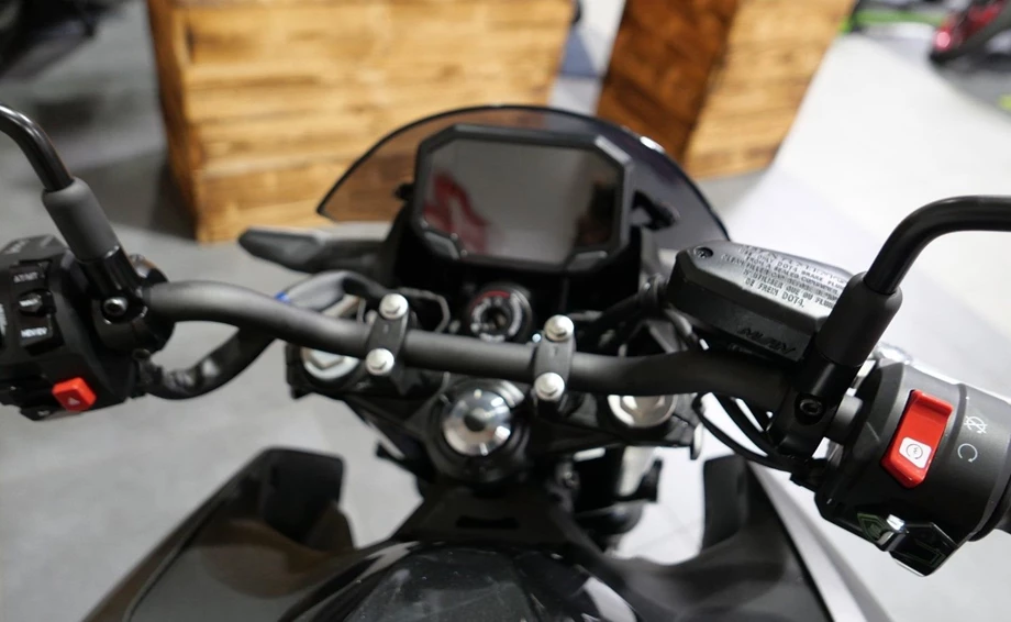 Angebot Kawasaki Z7 Hybrid Bild 5: Angebot Kawasaki Z7 Hybrid