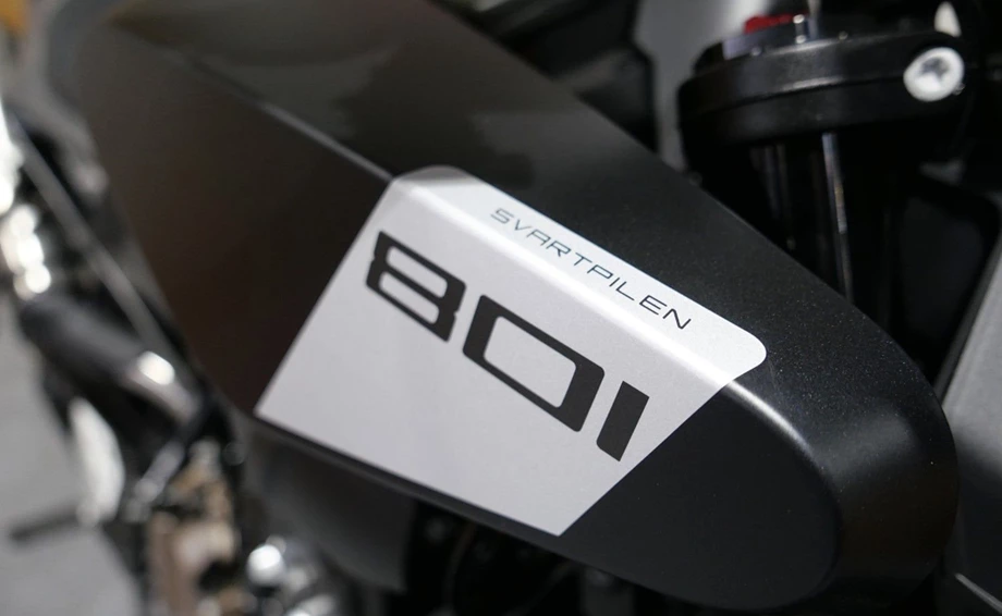 Angebot Husqvarna Svartpilen 801 Bild 5: Angebot Husqvarna Svartpilen 801