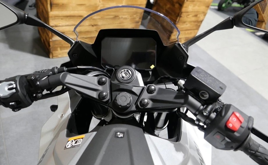 Angebot Suzuki GSX-8R Bild 5: Angebot Suzuki GSX-8R