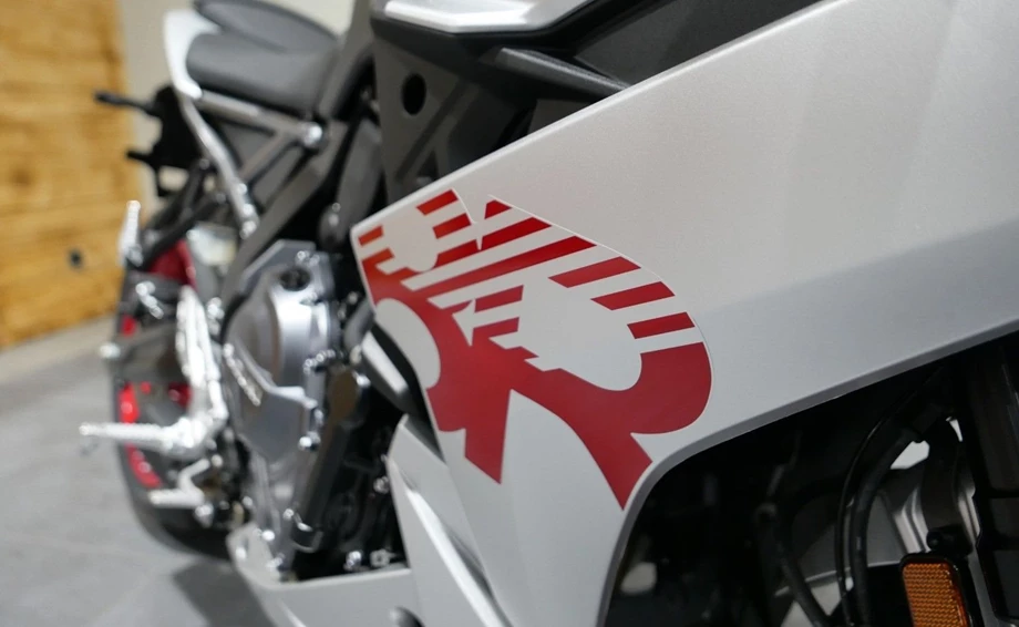 Angebot Suzuki GSX-8R Bild 7: Angebot Suzuki GSX-8R