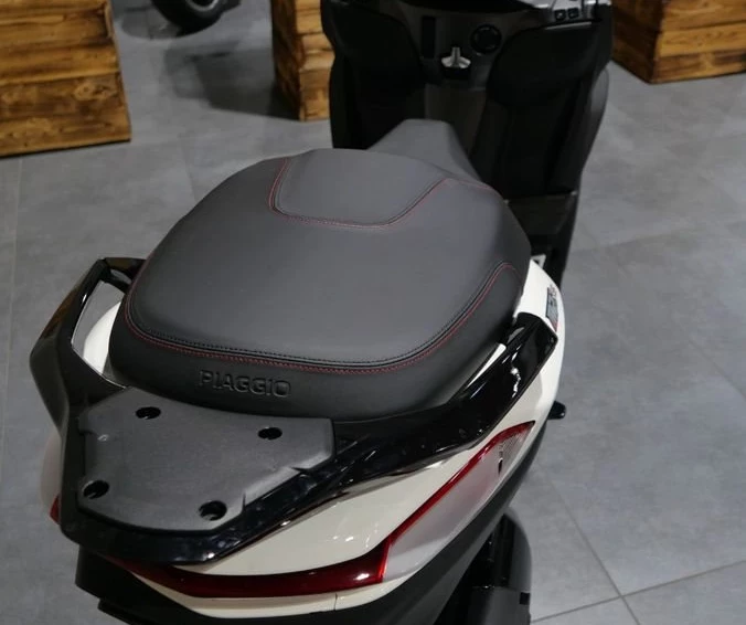 Angebot Piaggio MP3 400 Sport Bild 10: Angebot Piaggio MP3 400 Sport