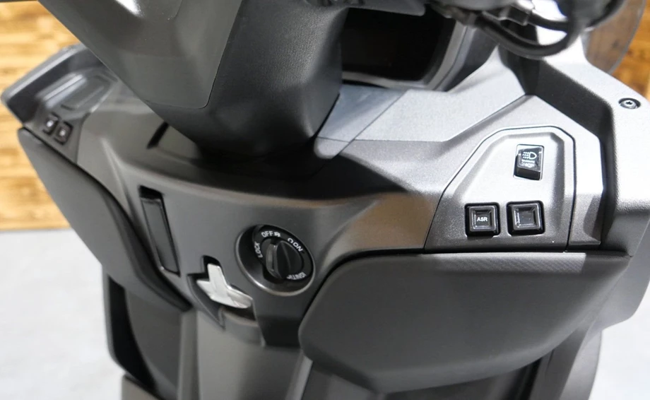 Angebot Piaggio MP3 400 Sport Bild 8: Angebot Piaggio MP3 400 Sport