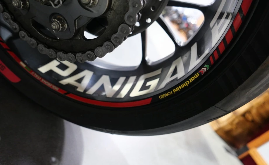 Angebot Ducati Panigale V4 S Bild 7: Angebot Ducati Panigale V4 S