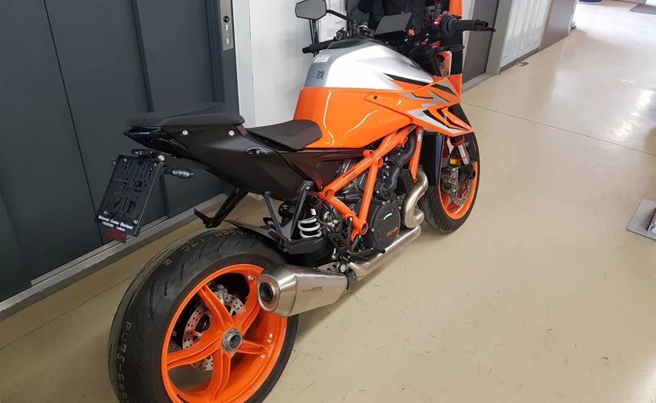 Angebot KTM 1290 Super Duke R Bild 3: Angebot KTM 1290 Super Duke R