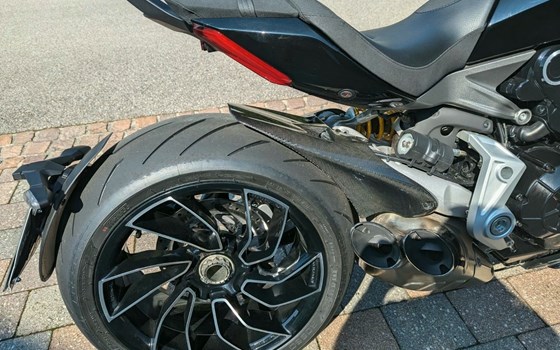 Gebrauchtmotorrad Ducati XDiavel S - Bild 8
