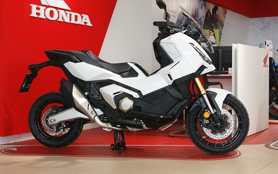 Neufahrzeug Honda X-ADV - Bild 2 Neufahrzeug Honda X-ADV - Bild 2