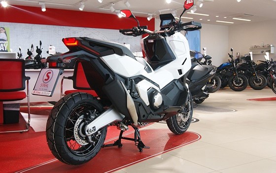 Neufahrzeug Honda X-ADV - Bild 3 Neufahrzeug Honda X-ADV - Bild 3