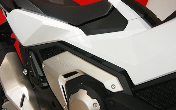 Neufahrzeug Honda X-ADV - Bild 5 Neufahrzeug Honda X-ADV - Bild 5