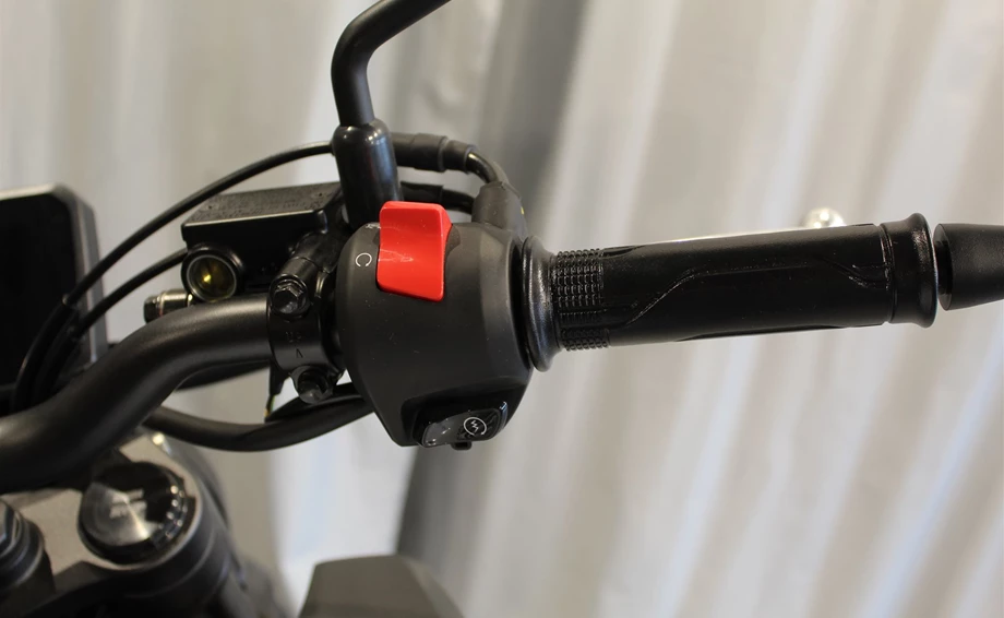 Offer Honda CB125R Bild 15: Offer Honda CB125R