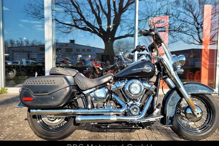 Harley-Davidson Softail Heritage Classic FLHC