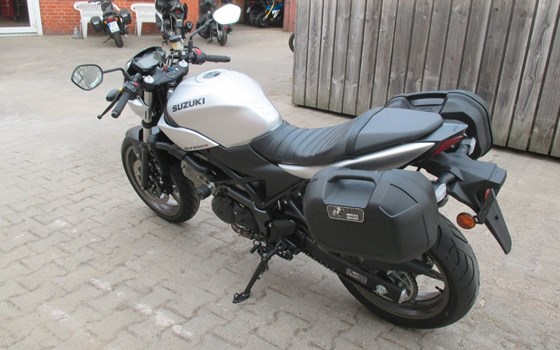 Gebrauchtmotorrad Suzuki SV650X - Bild 5