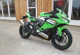Neumotorrad Kawasaki Ninja ZX-4RR