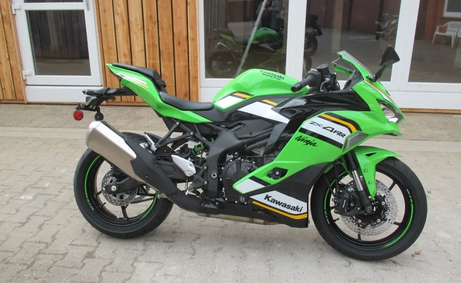 Angebot Kawasaki Ninja ZX-4RR Bild 2: Angebot Kawasaki Ninja ZX-4RR