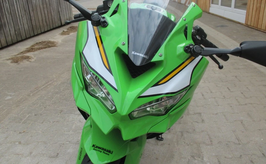 Angebot Kawasaki Ninja ZX-4RR Bild 8: Angebot Kawasaki Ninja ZX-4RR