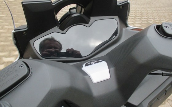 Neufahrzeug Kymco Xciting 500i - Bild 9