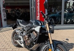 Neumotorrad Honda CB650R E-Clutch