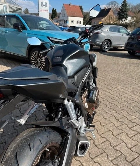 Angebot Honda CB650R E-Clutch Bild 10: Angebot Honda CB650R E-Clutch